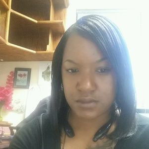 Meet your Posher, Johna